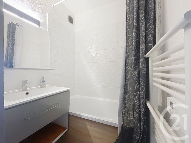 Appartement F2 &agrave; vendre - 2 pi&egrave;ces - 35 m2 - Antibes - 06 - PROVENCE-ALPES-COTE-D-AZUR