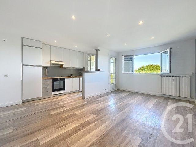 Appartement Duplex &agrave; vendre - 2 pi&egrave;ces - 52,22 m2 - Antibes - 06 - PROVENCE-ALPES-COTE-D-AZUR