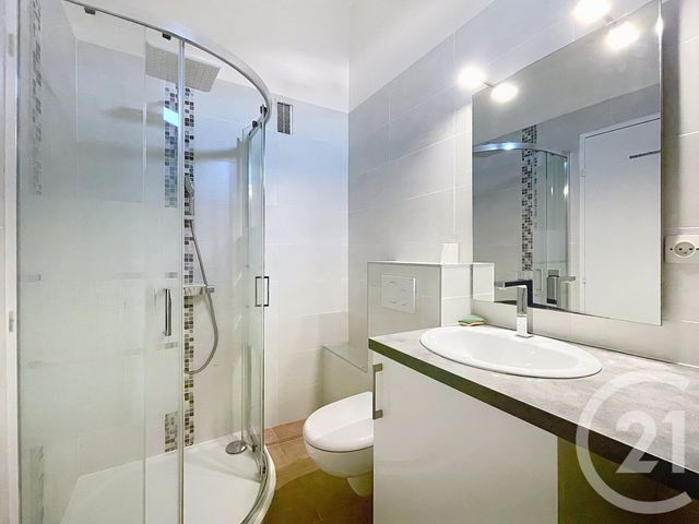 Appartement Duplex &agrave; vendre - 2 pi&egrave;ces - 52,22 m2 - Antibes - 06 - PROVENCE-ALPES-COTE-D-AZUR