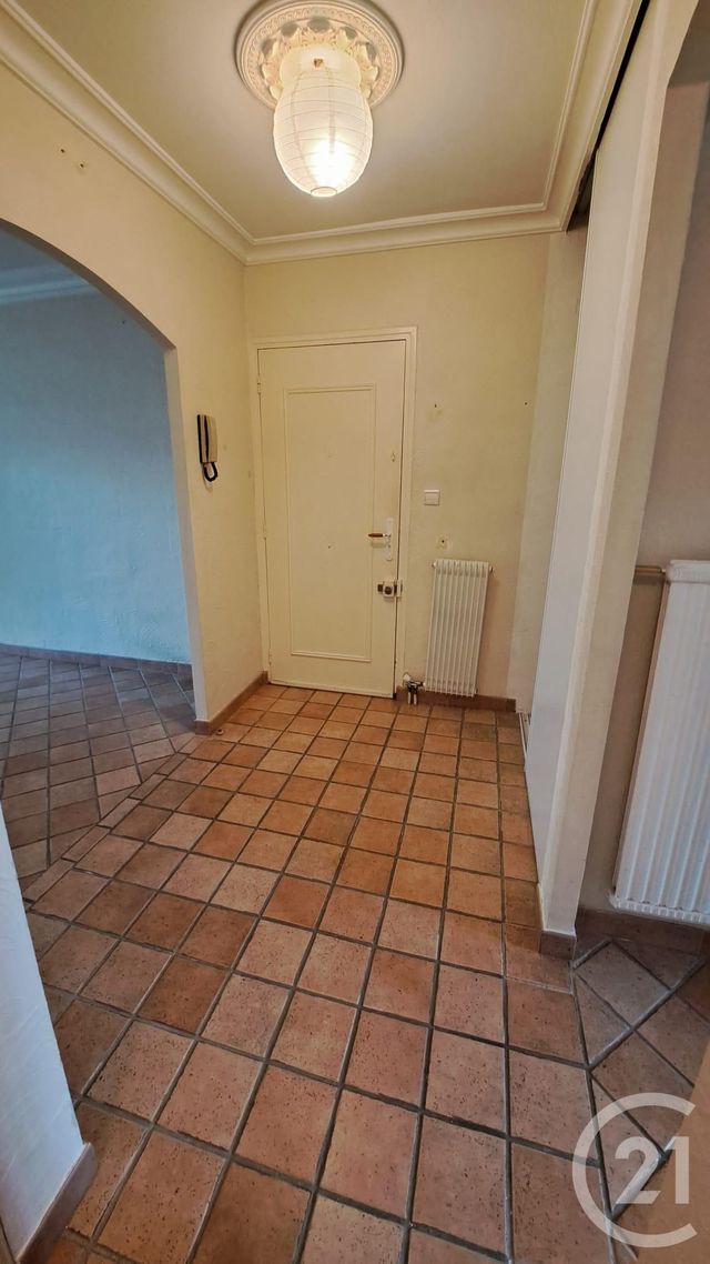 Appartement T3 &agrave; louer - 3 pi&egrave;ces - 63,29 m2 - Vallauris - 06 - PROVENCE-ALPES-COTE-D-AZUR