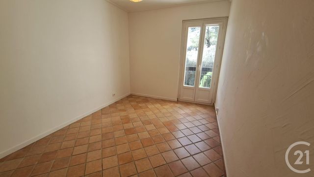 Appartement T3 &agrave; louer - 3 pi&egrave;ces - 63,29 m2 - Vallauris - 06 - PROVENCE-ALPES-COTE-D-AZUR