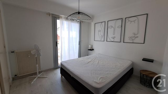 Appartement T2 &agrave; louer - 2 pi&egrave;ces - 50,30 m2 - Le Golfe Juan - 06 - PROVENCE-ALPES-COTE-D-AZUR