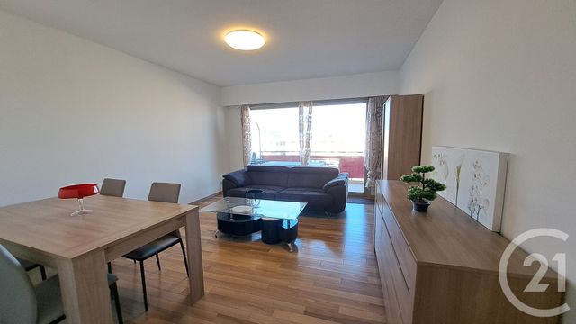 Appartement T2 &agrave; louer - 2 pi&egrave;ces - 56,23 m2 - Antibes - 06 - PROVENCE-ALPES-COTE-D-AZUR