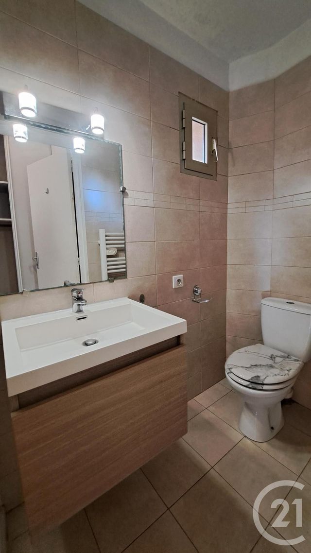 Appartement Studio &agrave; louer - 1 pi&egrave;ce - 23,26 m2 - Antibes - 06 - PROVENCE-ALPES-COTE-D-AZUR