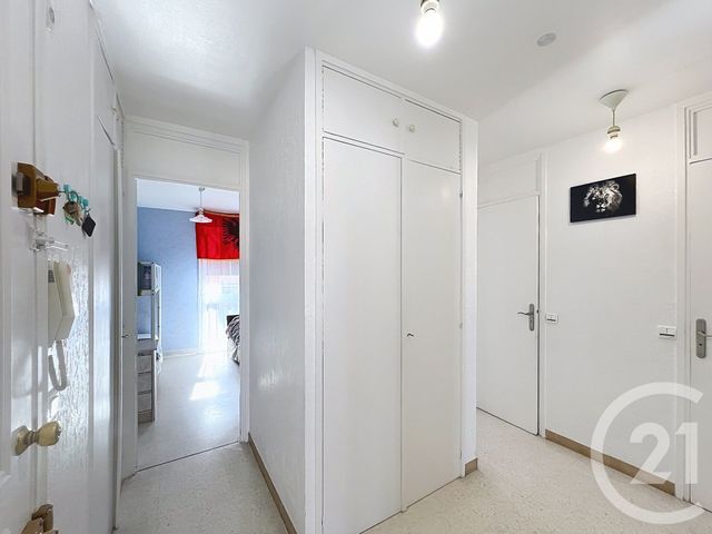 Appartement T3 &agrave; vendre - 3 pi&egrave;ces - 68,13 m2 - Vallauris - 06 - PROVENCE-ALPES-COTE-D-AZUR
