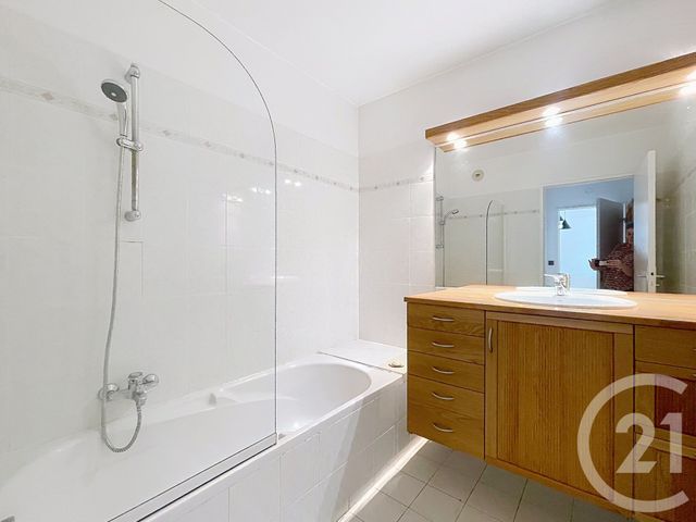 Appartement T2 &agrave; vendre - 2 pi&egrave;ces - 49 m2 - Antibes - 06 - PROVENCE-ALPES-COTE-D-AZUR