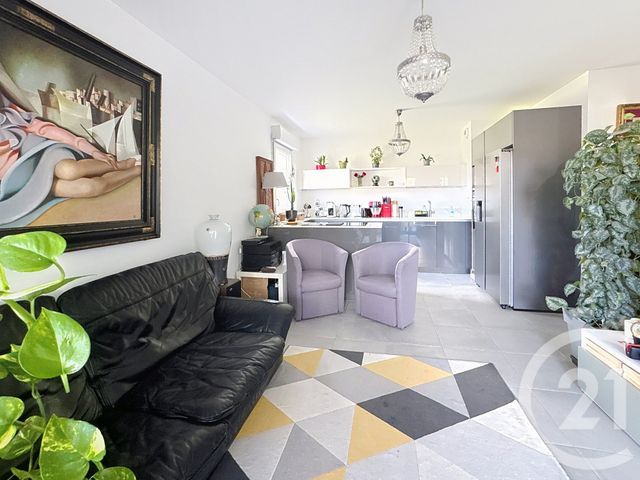 Appartement F3 &agrave; vendre - 3 pi&egrave;ces - 58 m2 - Vallauris - 06 - PROVENCE-ALPES-COTE-D-AZUR