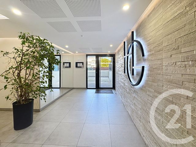 Appartement F3 &agrave; vendre - 3 pi&egrave;ces - 58 m2 - Vallauris - 06 - PROVENCE-ALPES-COTE-D-AZUR