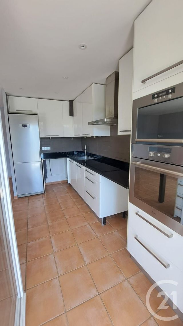 Appartement T3 &agrave; louer - 3 pi&egrave;ces - 62,90 m2 - Mougins - 06 - PROVENCE-ALPES-COTE-D-AZUR