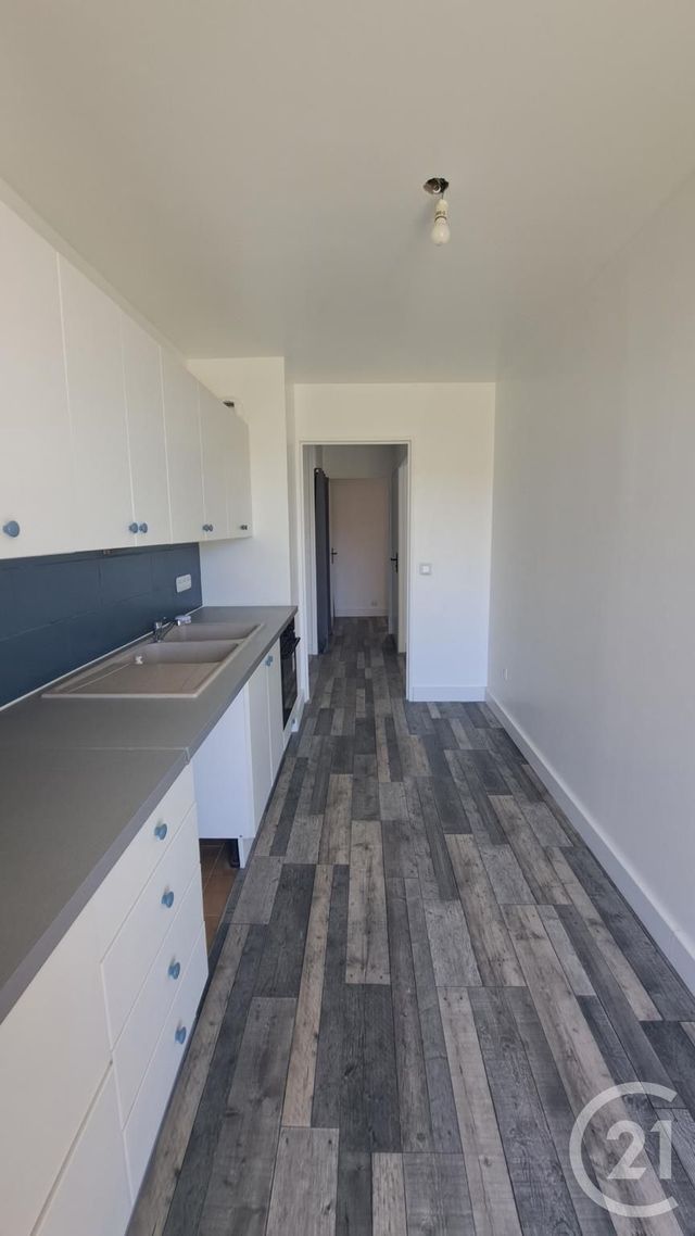 Appartement T3 &agrave; louer - 3 pi&egrave;ces - 64,29 m2 - Valbonne - 06 - PROVENCE-ALPES-COTE-D-AZUR