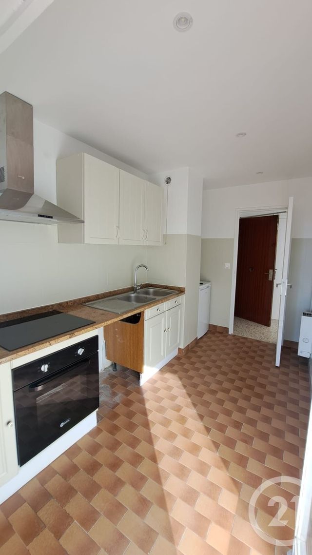 Appartement T3 &agrave; louer - 3 pi&egrave;ces - 56,50 m2 - Antibes - 06 - PROVENCE-ALPES-COTE-D-AZUR