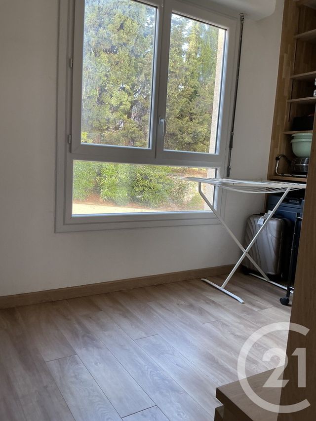 Appartement T3 &agrave; louer - 3 pi&egrave;ces - 64,28 m2 - Grasse - 06 - PROVENCE-ALPES-COTE-D-AZUR