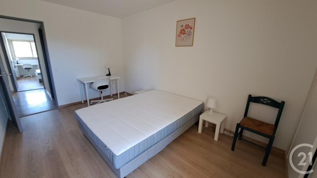 Appartement T3 &agrave; louer - 3 pi&egrave;ces - 69,87 m2 - Le Golfe Juan - 06 - PROVENCE-ALPES-COTE-D-AZUR