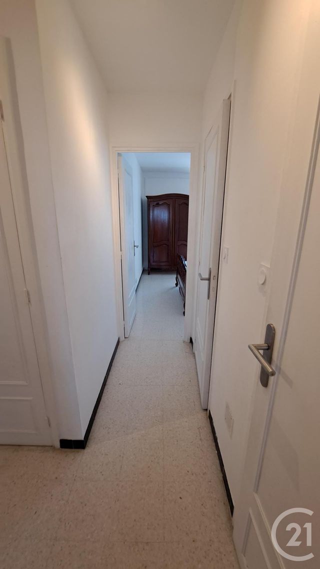 Appartement T2 &agrave; louer - 2 pi&egrave;ces - 57,44 m2 - Vallauris - 06 - PROVENCE-ALPES-COTE-D-AZUR
