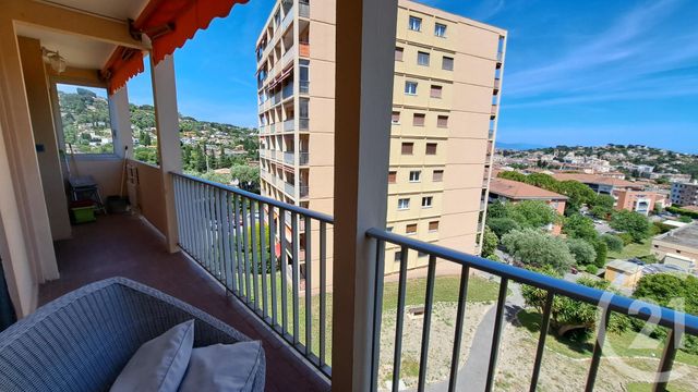 Appartement T2 &agrave; louer - 2 pi&egrave;ces - 57,44 m2 - Vallauris - 06 - PROVENCE-ALPES-COTE-D-AZUR