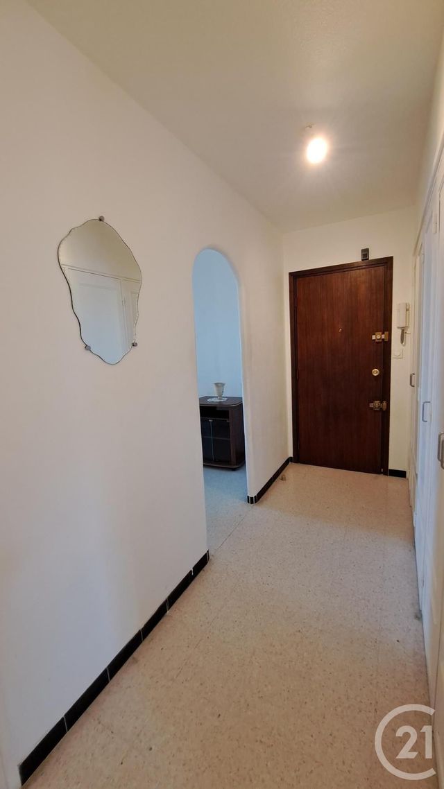 Appartement T2 &agrave; louer - 2 pi&egrave;ces - 57,44 m2 - Vallauris - 06 - PROVENCE-ALPES-COTE-D-AZUR