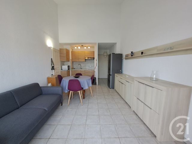 Appartement T2 &agrave; louer - 2 pi&egrave;ces - 36 m2 - Juan Les Pins - 06 - PROVENCE-ALPES-COTE-D-AZUR