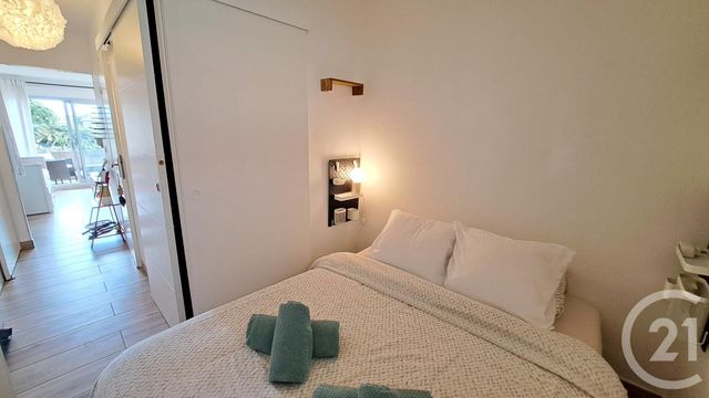 Appartement T2 &agrave; louer - 2 pi&egrave;ces - 25,39 m2 - Antibes - 06 - PROVENCE-ALPES-COTE-D-AZUR