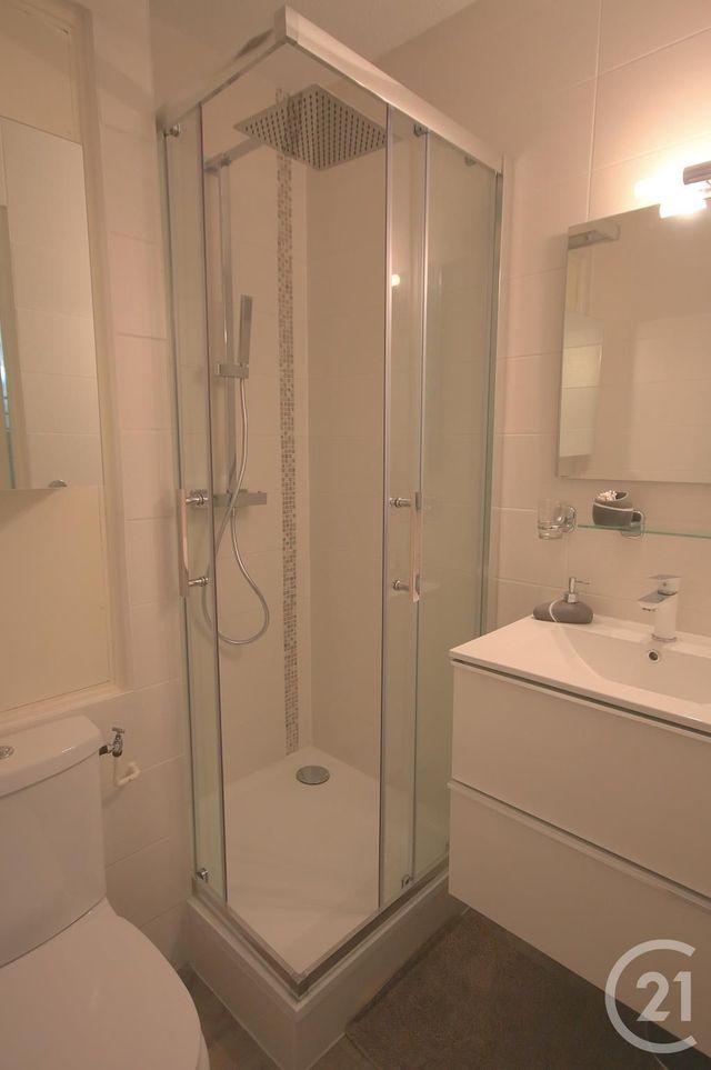 Appartement Studio &agrave; louer - 1 pi&egrave;ce - 20,15 m2 - Antibes - 06 - PROVENCE-ALPES-COTE-D-AZUR