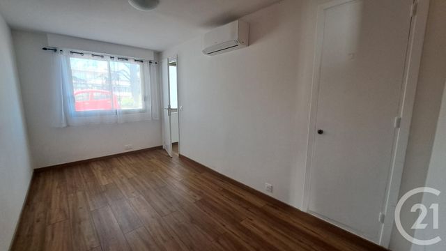 Appartement T3 &agrave; louer - 3 pi&egrave;ces - 58,80 m2 - Antibes - 06 - PROVENCE-ALPES-COTE-D-AZUR