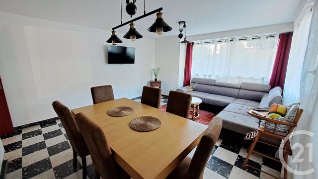 Appartement T3 &agrave; louer - 3 pi&egrave;ces - 58,80 m2 - Antibes - 06 - PROVENCE-ALPES-COTE-D-AZUR