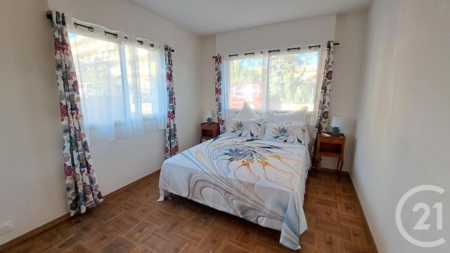 Appartement T3 &agrave; louer - 3 pi&egrave;ces - 58,80 m2 - Antibes - 06 - PROVENCE-ALPES-COTE-D-AZUR