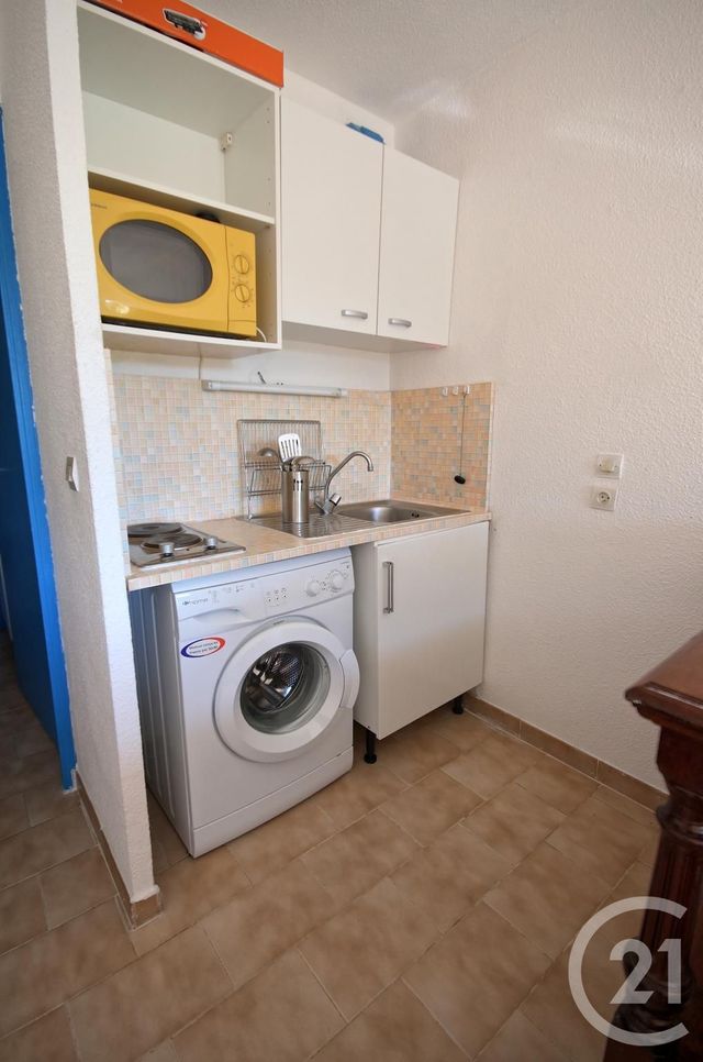 Appartement Studio &agrave; louer - 1 pi&egrave;ce - 28,06 m2 - Antibes - 06 - PROVENCE-ALPES-COTE-D-AZUR