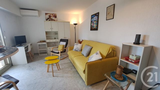 Appartement Studio Cabine &agrave; louer - 1 pi&egrave;ce - 28 m2 - Villeneuve Loubet - 06 - PROVENCE-ALPES-COTE-D-AZUR