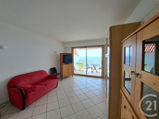 Appartement Studio &agrave; louer - 1 pi&egrave;ce - 29,70 m2 - Juan Les Pins - 06 - PROVENCE-ALPES-COTE-D-AZUR