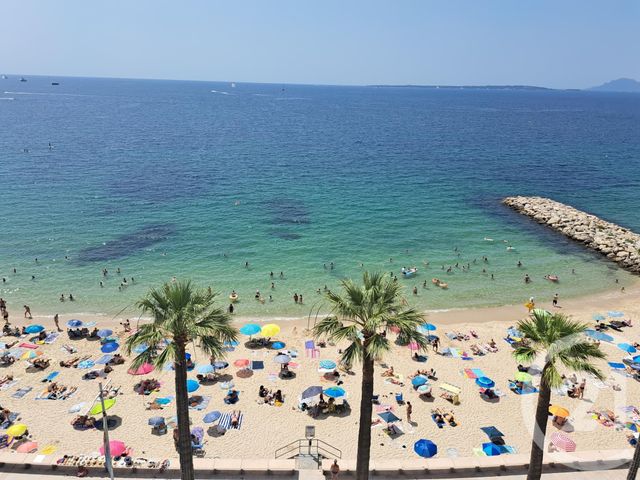 Appartement Studio &agrave; louer - 1 pi&egrave;ce - 29,70 m2 - Juan Les Pins - 06 - PROVENCE-ALPES-COTE-D-AZUR