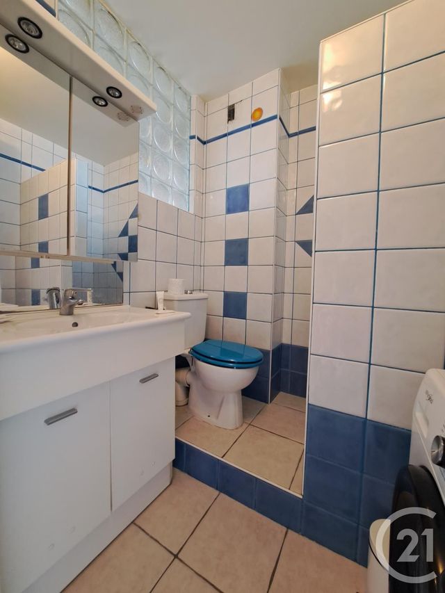 Appartement Studio &agrave; louer - 1 pi&egrave;ce - 29,70 m2 - Juan Les Pins - 06 - PROVENCE-ALPES-COTE-D-AZUR