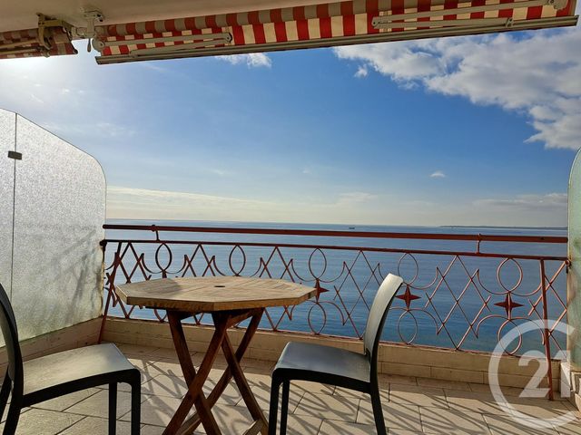 Appartement Studio &agrave; louer - 1 pi&egrave;ce - 29,70 m2 - Juan Les Pins - 06 - PROVENCE-ALPES-COTE-D-AZUR