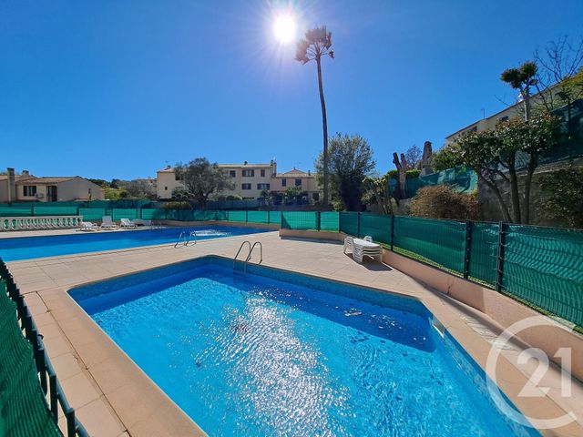 Appartement T3 &agrave; louer - 3 pi&egrave;ces - 58,17 m2 - Antibes - 06 - PROVENCE-ALPES-COTE-D-AZUR