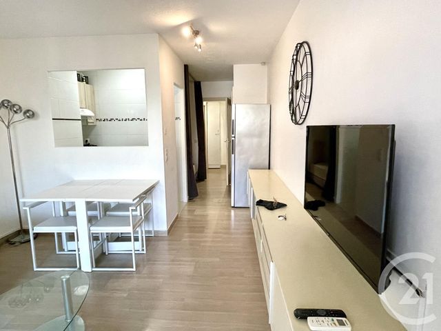 Appartement Studio &agrave; louer - 2 pi&egrave;ces - 46,77 m2 - Juan Les Pins - 06 - PROVENCE-ALPES-COTE-D-AZUR