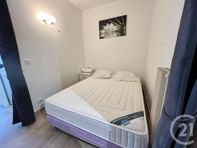 Appartement Studio &agrave; louer - 2 pi&egrave;ces - 46,77 m2 - Juan Les Pins - 06 - PROVENCE-ALPES-COTE-D-AZUR