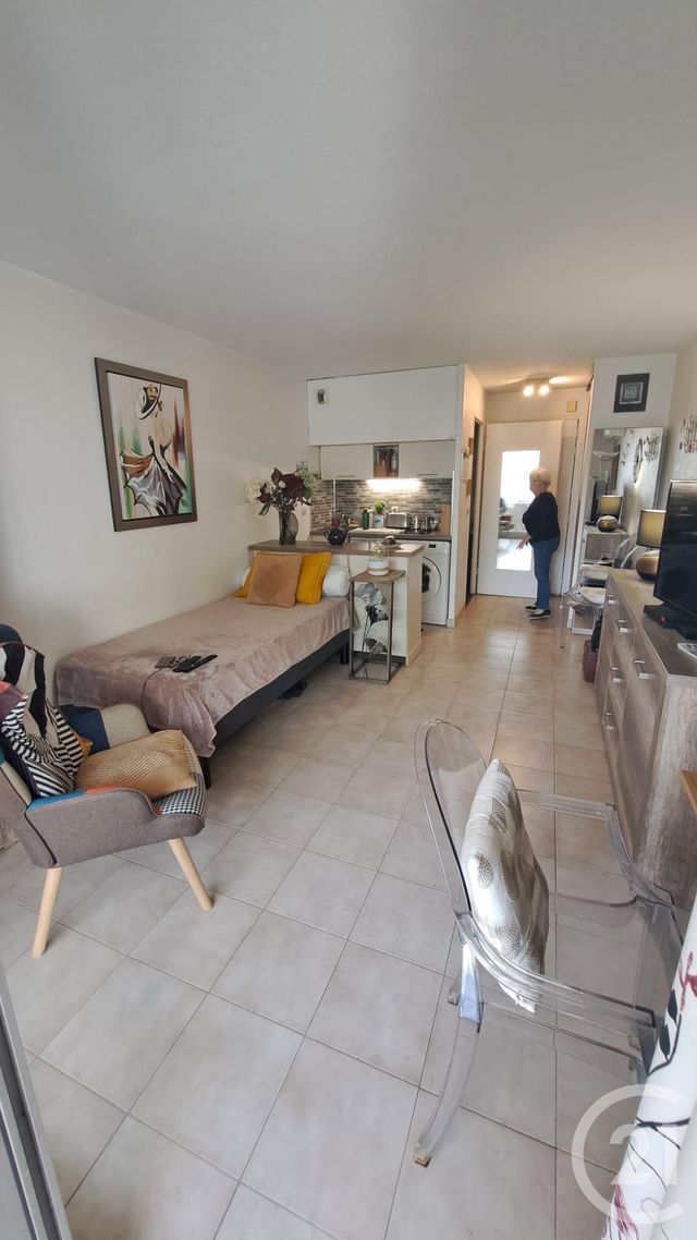 Appartement Studio &agrave; louer - 1 pi&egrave;ce - 21,70 m2 - Antibes - 06 - PROVENCE-ALPES-COTE-D-AZUR