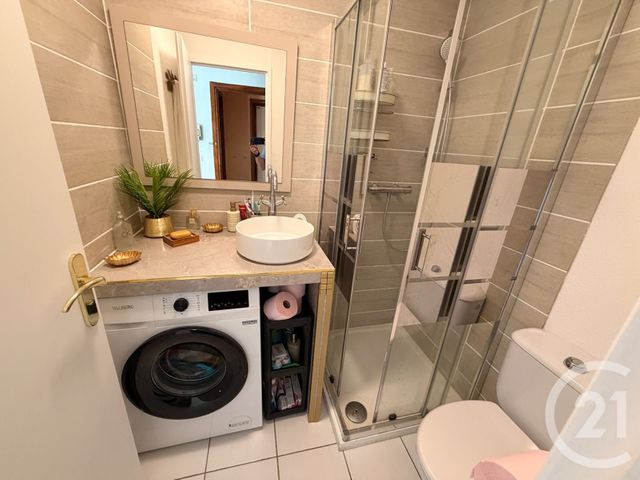Appartement Studio &agrave; louer - 1 pi&egrave;ce - 22,68 m2 - Juan Les Pins - 06 - PROVENCE-ALPES-COTE-D-AZUR