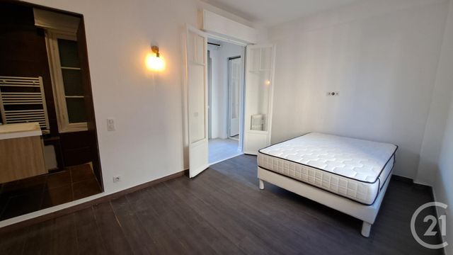 Appartement T2 &agrave; louer - 2 pi&egrave;ces - 49,92 m2 - Juan Les Pins - 06 - PROVENCE-ALPES-COTE-D-AZUR