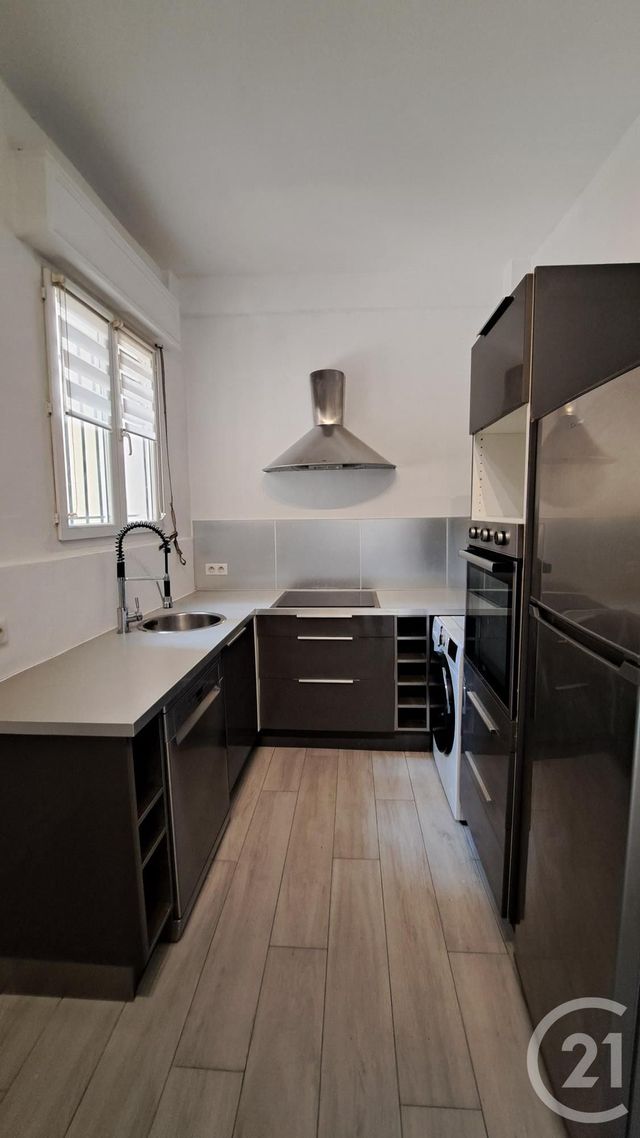 Appartement T2 &agrave; louer - 2 pi&egrave;ces - 49,92 m2 - Juan Les Pins - 06 - PROVENCE-ALPES-COTE-D-AZUR