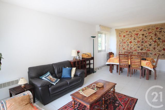 Appartement T3 &agrave; louer - 3 pi&egrave;ces - 89,77 m2 - Villeneuve Loubet - 06 - PROVENCE-ALPES-COTE-D-AZUR