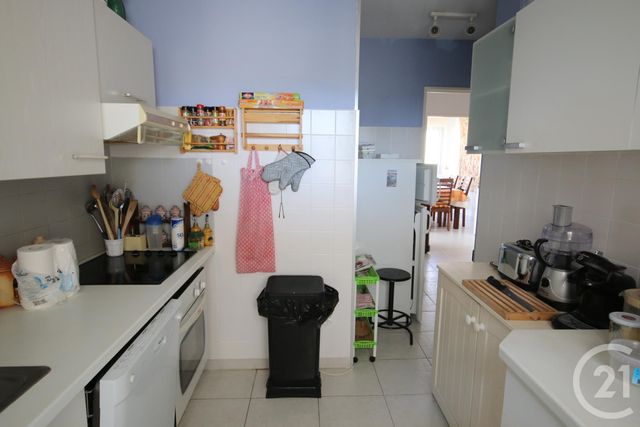 Appartement T3 &agrave; louer - 3 pi&egrave;ces - 89,77 m2 - Villeneuve Loubet - 06 - PROVENCE-ALPES-COTE-D-AZUR