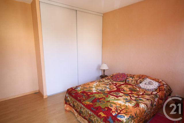 Appartement T3 &agrave; louer - 3 pi&egrave;ces - 89,77 m2 - Villeneuve Loubet - 06 - PROVENCE-ALPES-COTE-D-AZUR