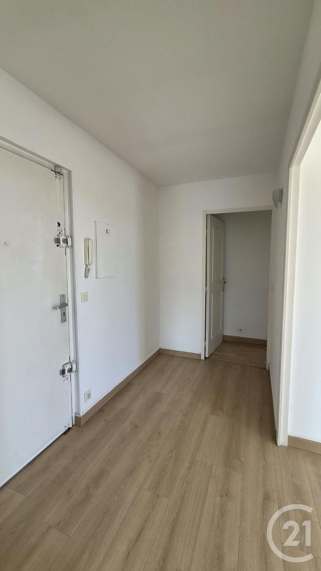 Appartement T3 &agrave; louer - 3 pi&egrave;ces - 63,48 m2 - Valbonne - 06 - PROVENCE-ALPES-COTE-D-AZUR