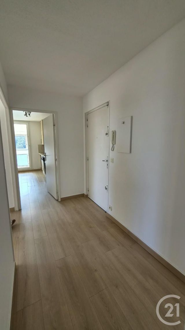 Appartement T3 &agrave; louer - 3 pi&egrave;ces - 63,48 m2 - Valbonne - 06 - PROVENCE-ALPES-COTE-D-AZUR