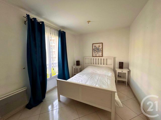 Appartement T3 &agrave; louer - 3 pi&egrave;ces - 63,62 m2 - Juan Les Pins - 06 - PROVENCE-ALPES-COTE-D-AZUR