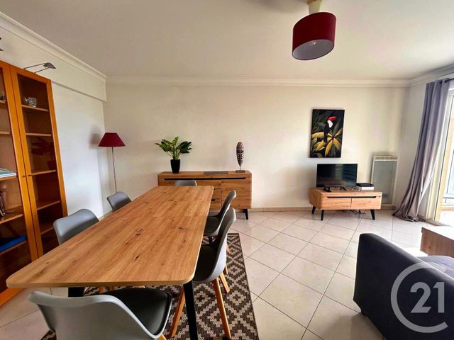 Appartement T3 &agrave; louer - 3 pi&egrave;ces - 63,62 m2 - Juan Les Pins - 06 - PROVENCE-ALPES-COTE-D-AZUR