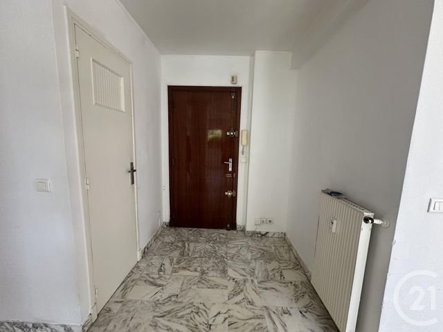 Appartement T3 &agrave; louer - 3 pi&egrave;ces - 85,05 m2 - Antibes - 06 - PROVENCE-ALPES-COTE-D-AZUR