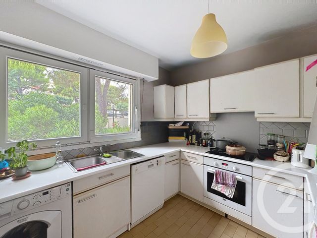 Appartement F3 &agrave; vendre - 3 pi&egrave;ces - 62,56 m2 - Antibes - 06 - PROVENCE-ALPES-COTE-D-AZUR