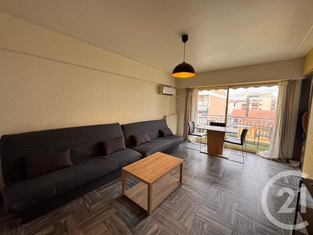Appartement Studio &agrave; louer - 1 pi&egrave;ce - 28,45 m2 - Juan Les Pins - 06 - PROVENCE-ALPES-COTE-D-AZUR
