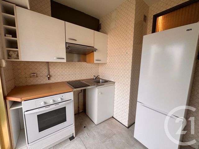 Appartement Studio &agrave; louer - 1 pi&egrave;ce - 28,45 m2 - Juan Les Pins - 06 - PROVENCE-ALPES-COTE-D-AZUR